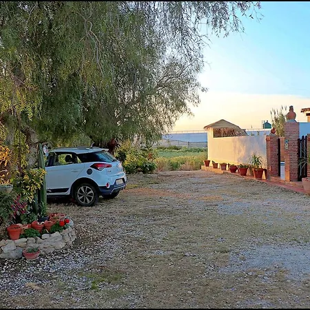 Alpesi faház Acogedor Con Piscina *